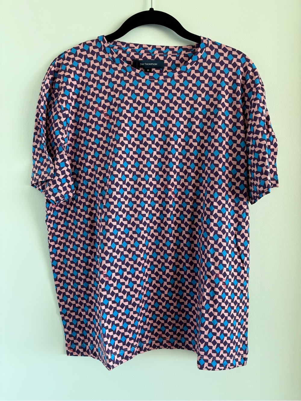 Thompson Women’s Short Sleeve Geometric Pink & Blue Tee